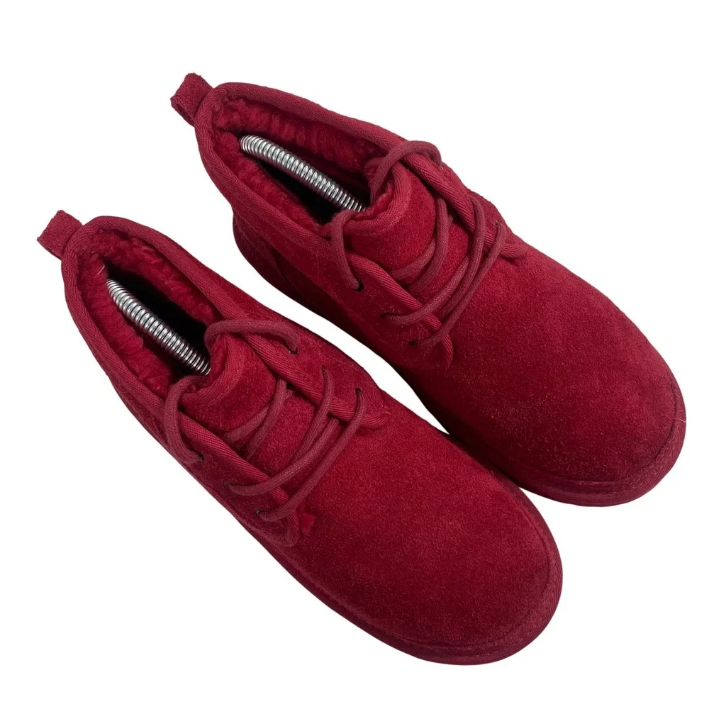 UGG Big Kids Neumel II Boots Red Suede Lace‎ Up Chukka Youth Size 5 Shoes